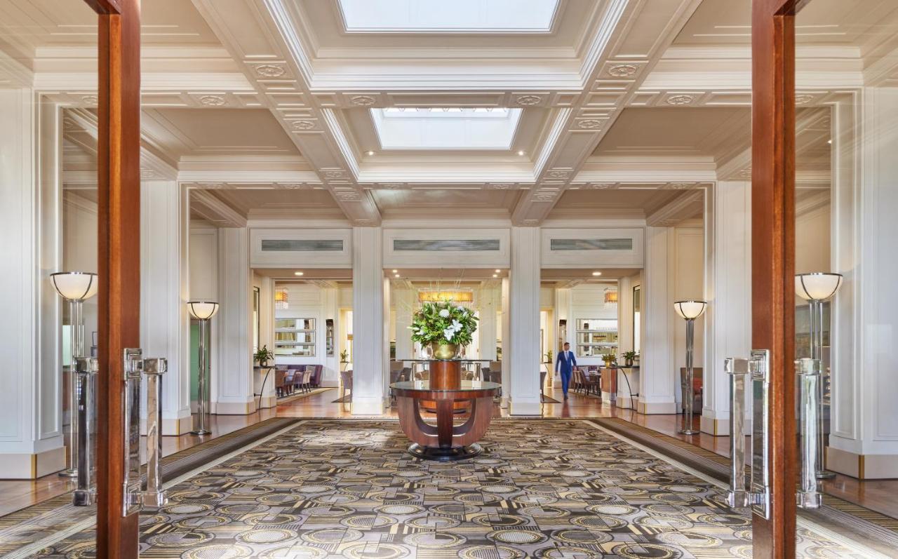 Hyatt Hotel Canberra - A Park Hyatt Hotel Zewnętrze zdjęcie The lobby of the hotel