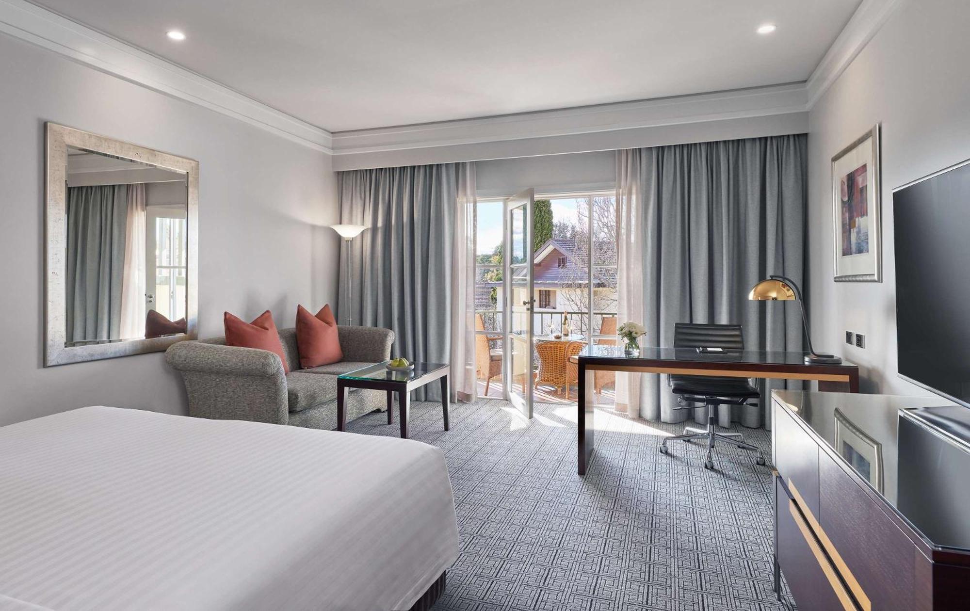 Hyatt Hotel Canberra - A Park Hyatt Hotel Zewnętrze zdjęcie
